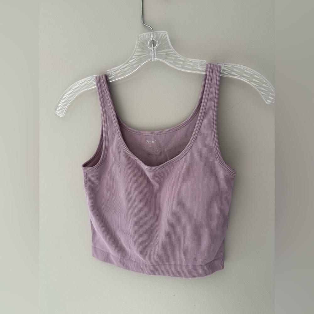 Pro-fit sports tank top